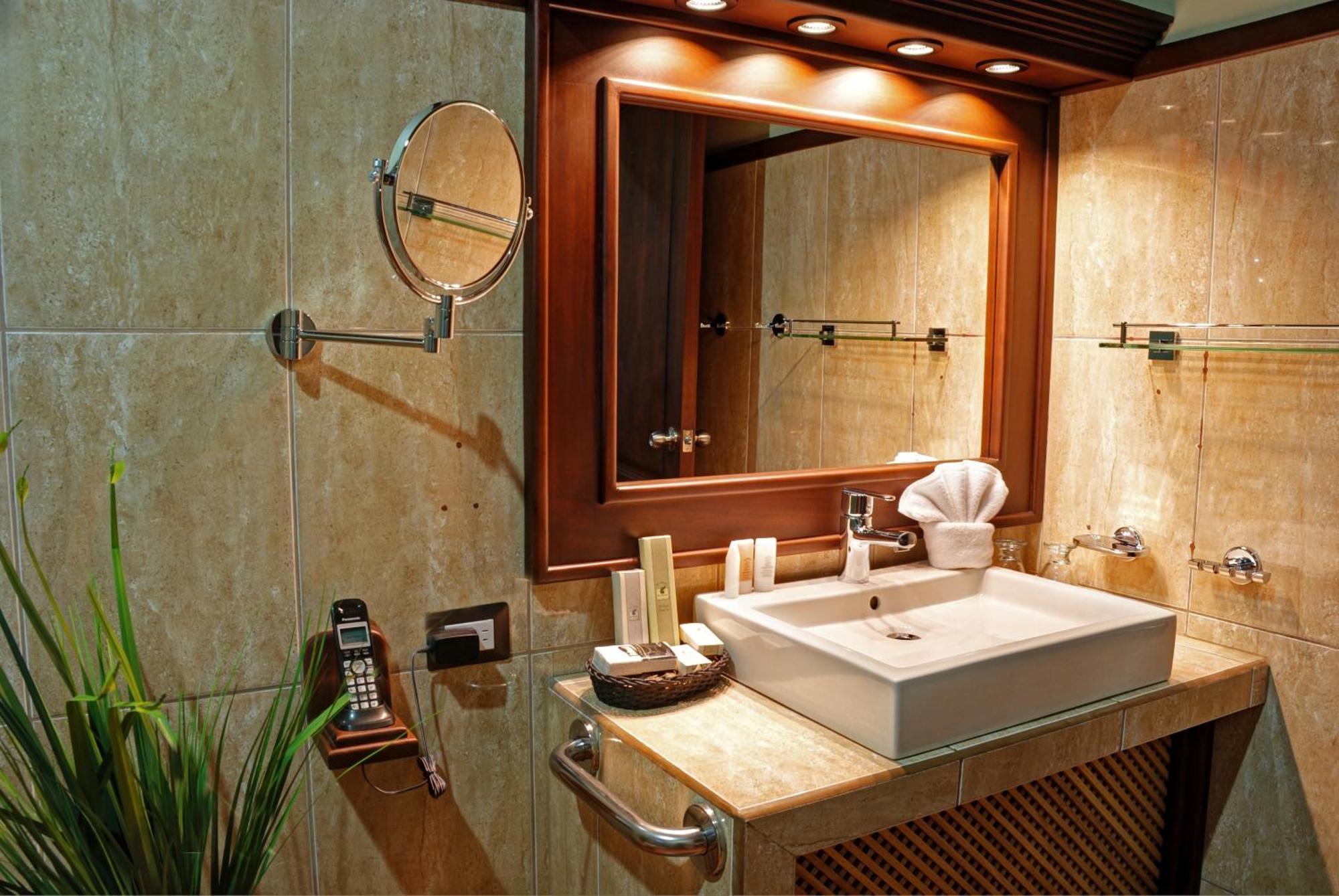 Superior Thermal Room, 1 King Bed (Private Pool)